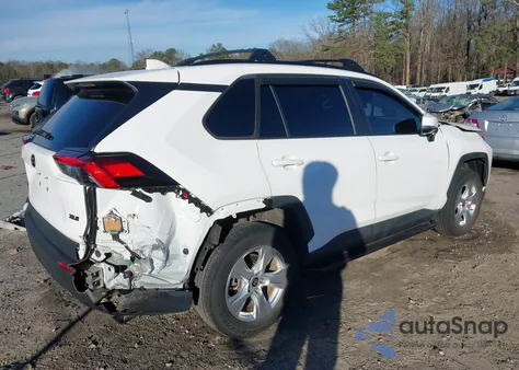 2021 Toyota Rav4 Xle from USA, damaged, VIN 2T3W1RFVXMC161604